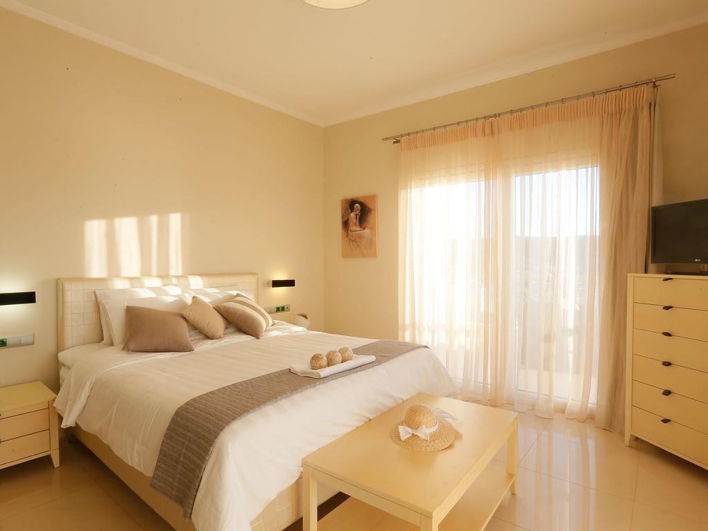 Pictures Suites Agios Stefanos Avliotes  Room photo